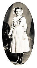 Lillie Saucke, 1910